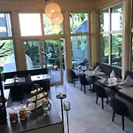 Garni Rosengarten Hotel 4*