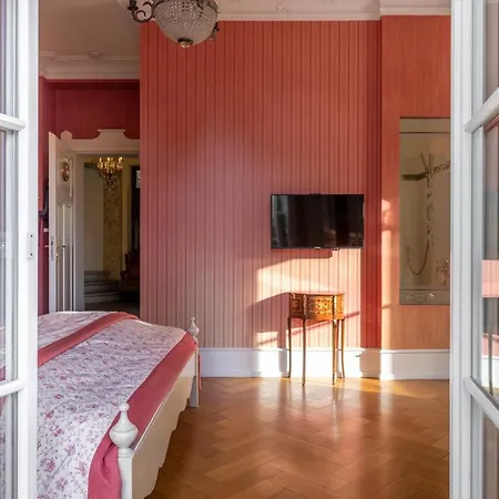 玫瑰园别墅加尼酒店 4*